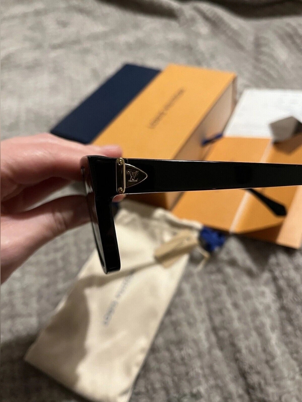 Louis Vuitton Glide Sunglasses - Picture 3 of 5